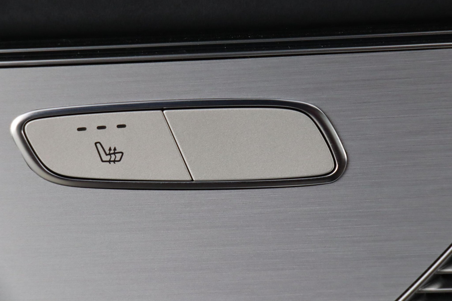 Used Mercedes-Benz EQC 2022 for sale - 76989116: Photo 27