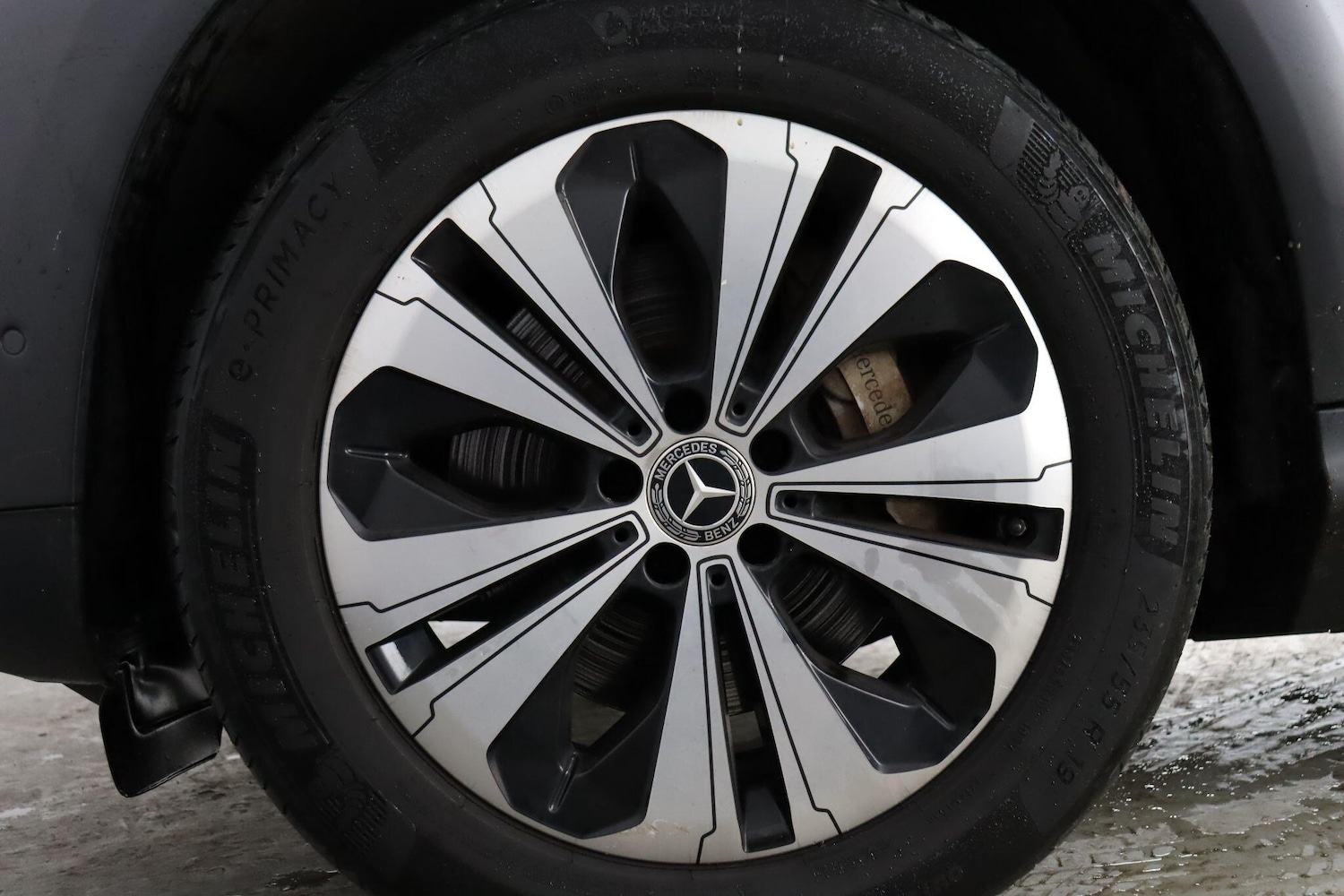 Used Mercedes-Benz EQC 2022 for sale - 76989116: Photo 35