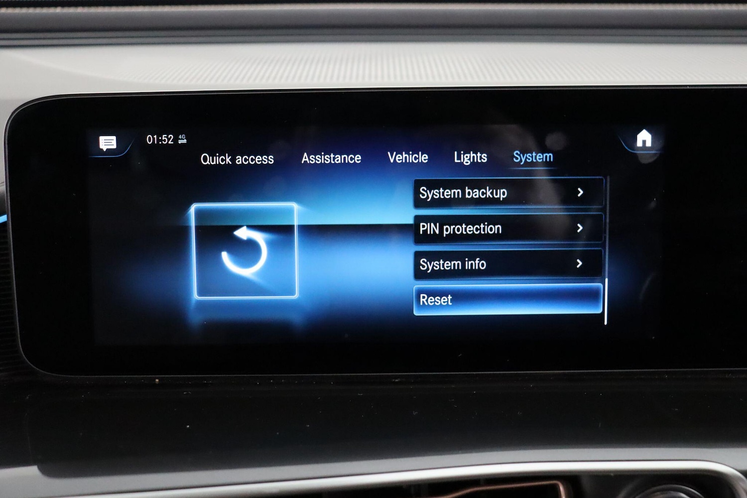 Used Mercedes-Benz EQC 2022 for sale - 76989116: Photo 64