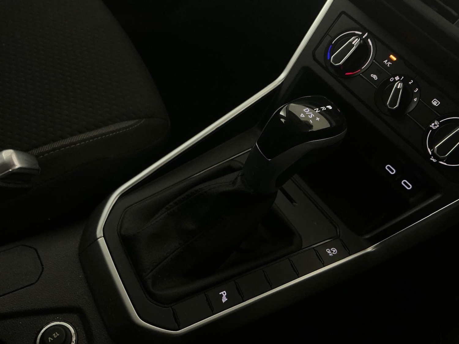 Used Volkswagen Polo for sale - 76743006: Photo 16