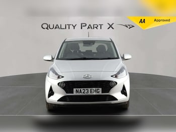 Used Hyundai i10 2023 for sale - 78542410: Photo