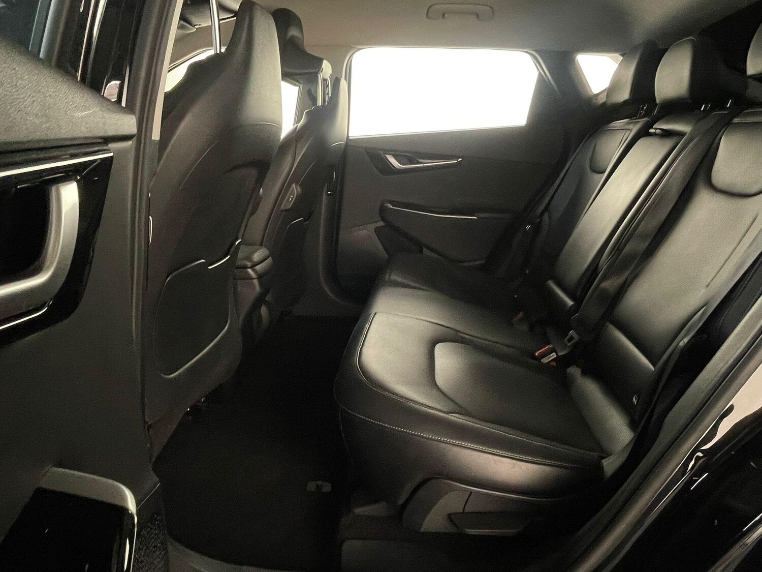 Used Kia EV6 2023 for sale - 76152154: Photo 13