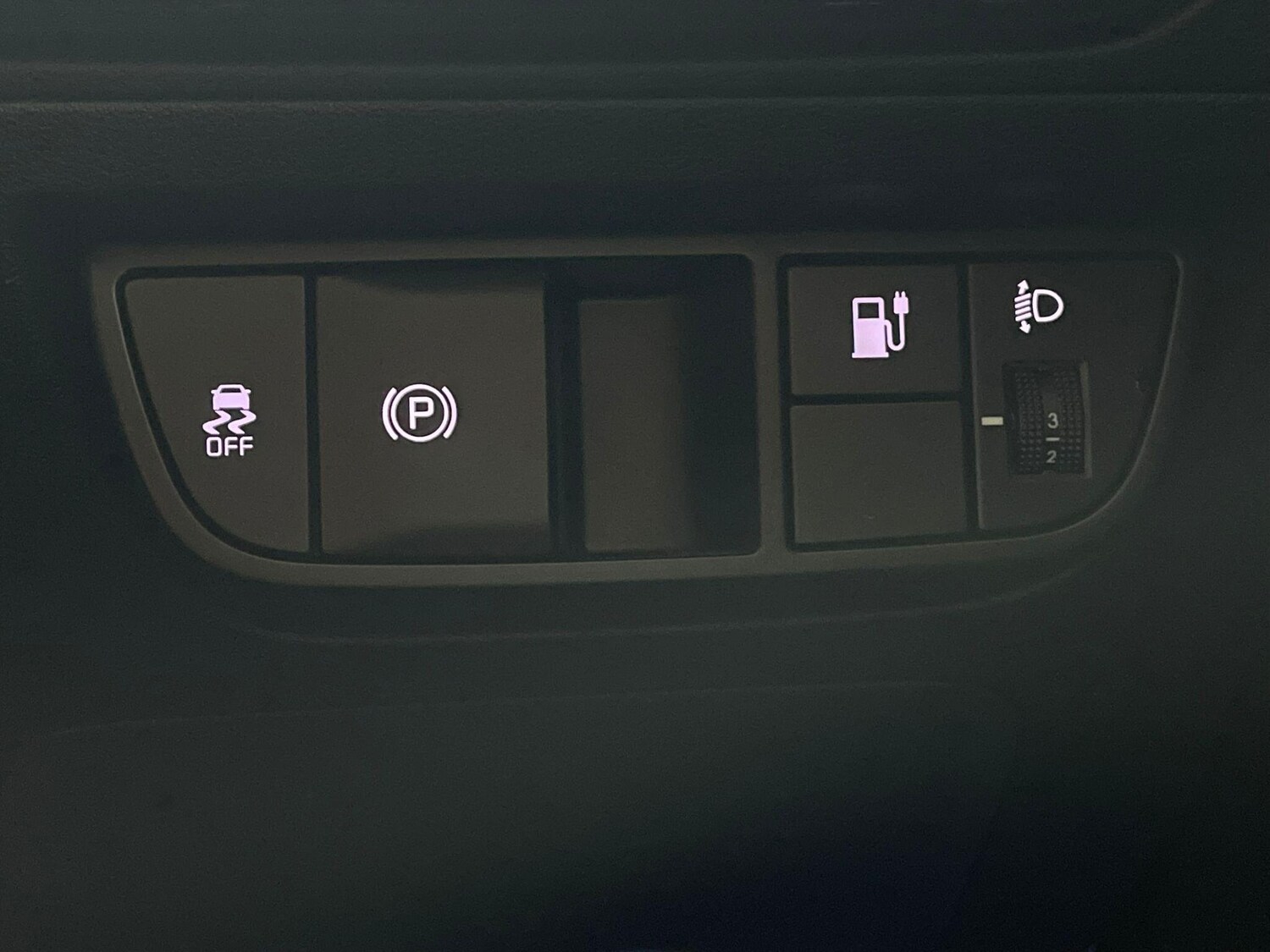 Used Kia EV6 2023 for sale - 76152154: Photo 19