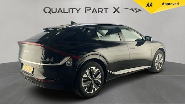 Used Kia EV6 2023 for sale - 76152154: Photo 3