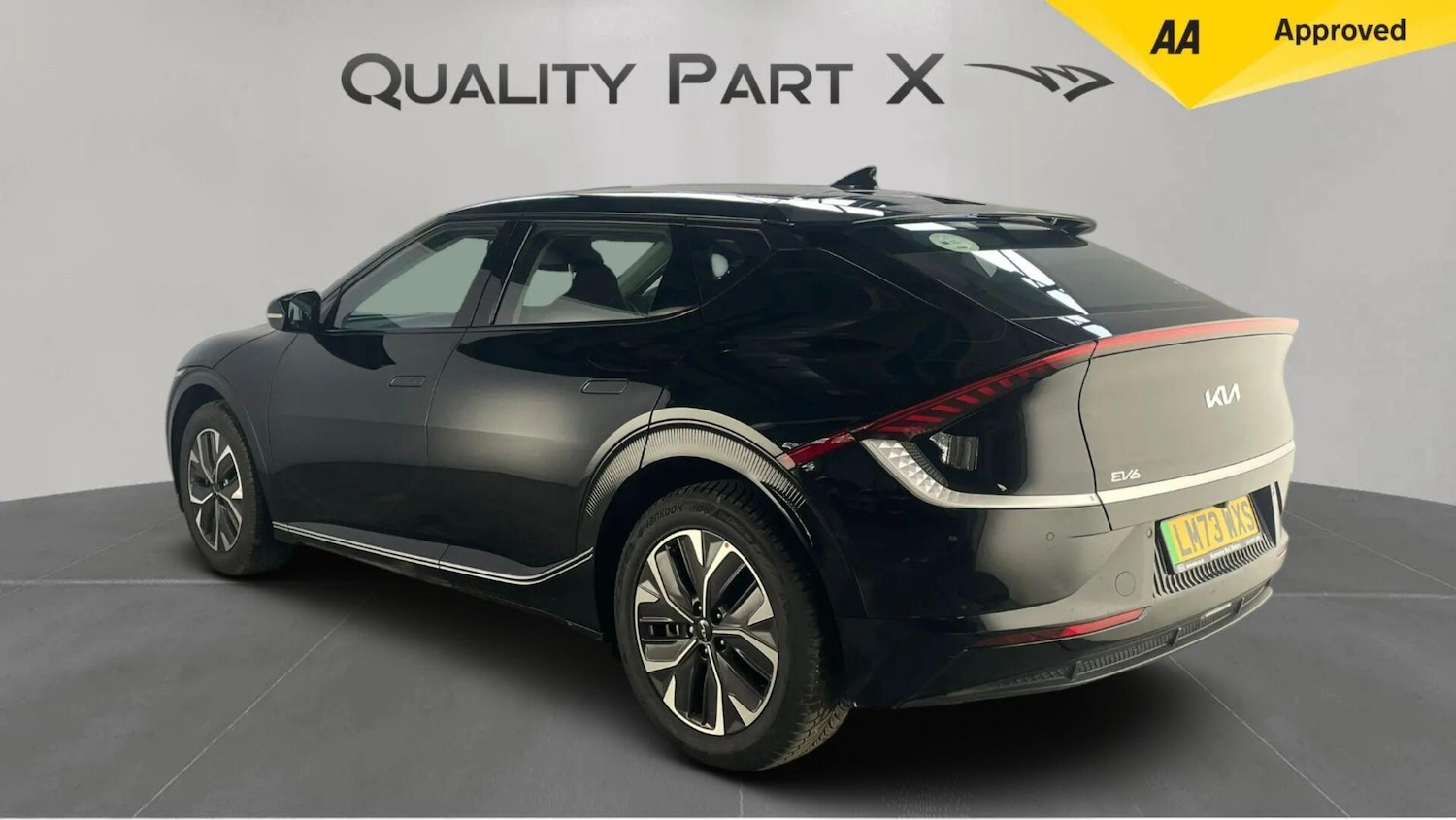 Used Kia EV6 2023 for sale - 76152154: Photo 5