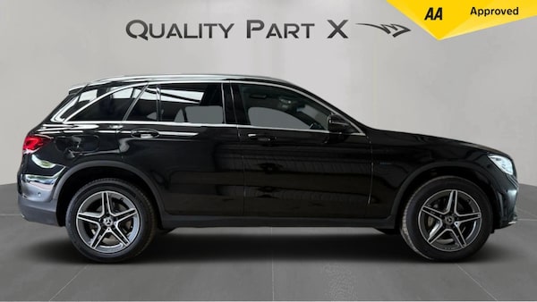 Used Mercedes-Benz GLC 2021 for sale - 74945060: Photo 2