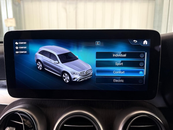 Used Mercedes-Benz GLC 2021 for sale - 74945060: Photo 62