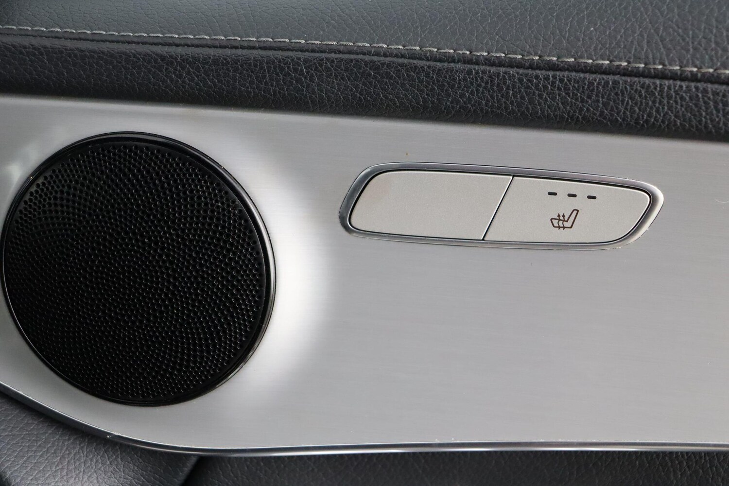 Used Mercedes-Benz GLC 2022 for sale - 78157386: Photo 28