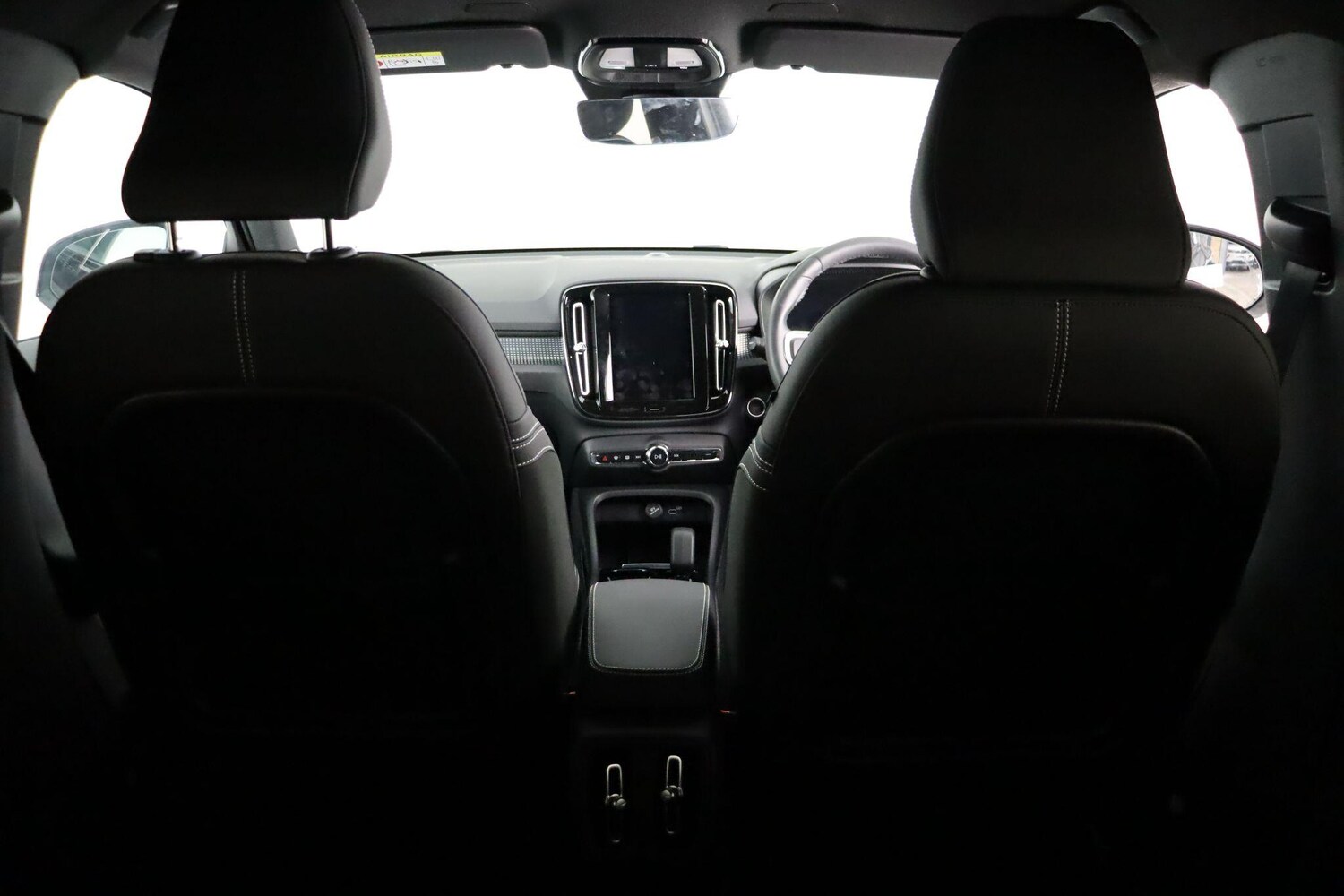 Used Volvo XC40 2024 for sale - 76913410: Photo 11