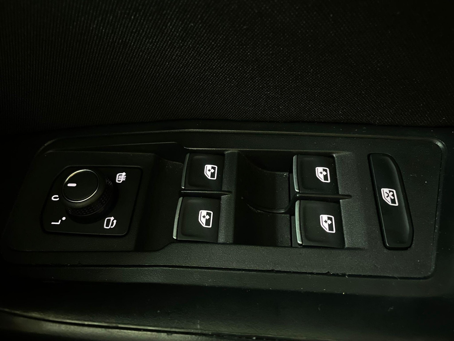 Used Volkswagen T-Roc 2020 for sale - 76137474: Photo 17