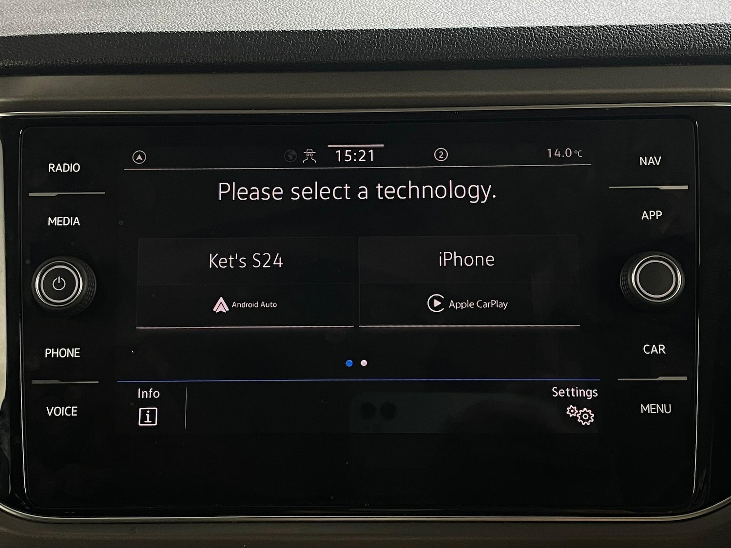 Used Volkswagen T-Roc 2020 for sale - 76137474: Photo 35