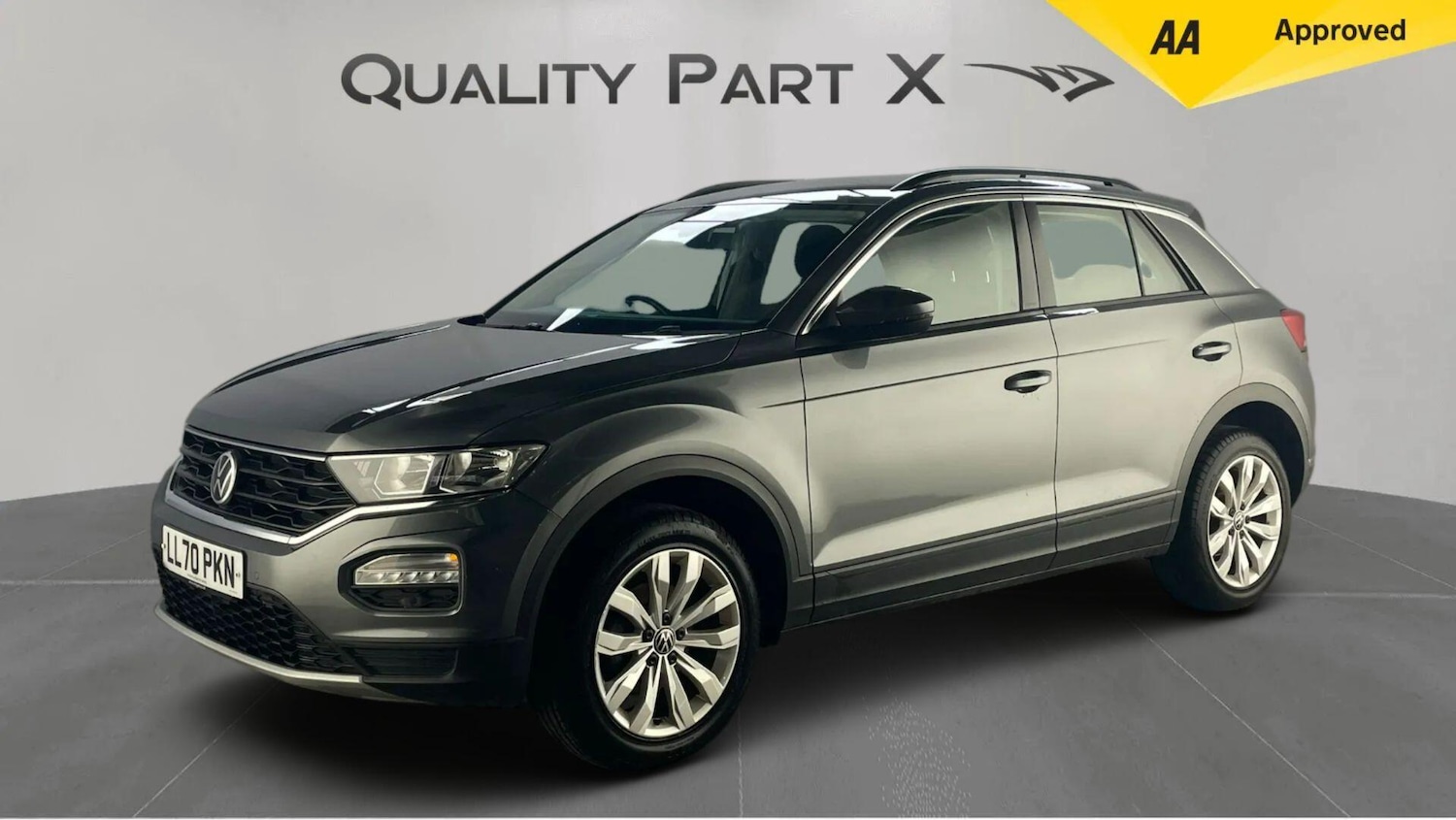Used Volkswagen T-Roc 2020 for sale - 76137474: Photo 7