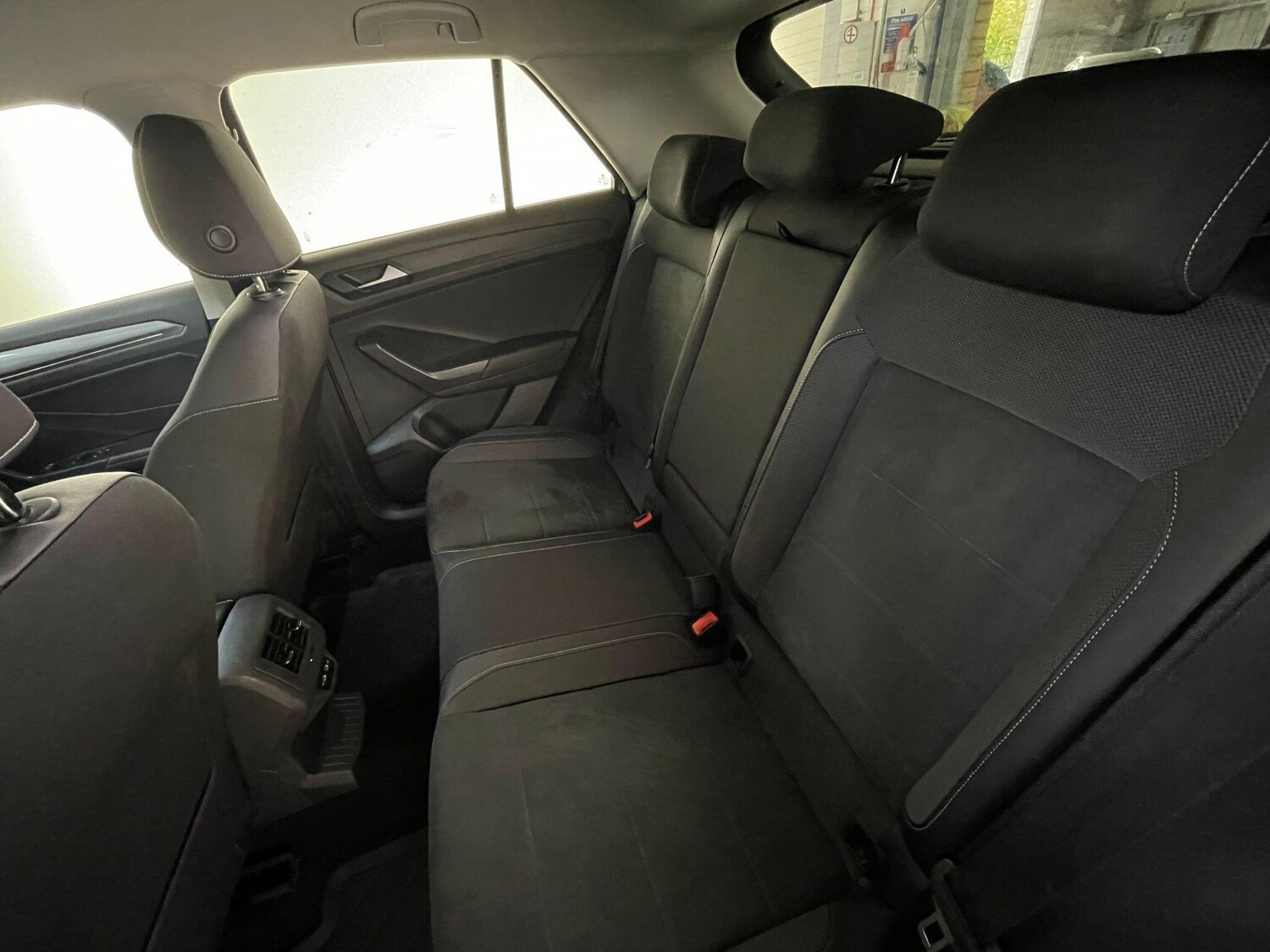 Used Volkswagen T-Roc 2022 for sale - 76085230: Photo 18