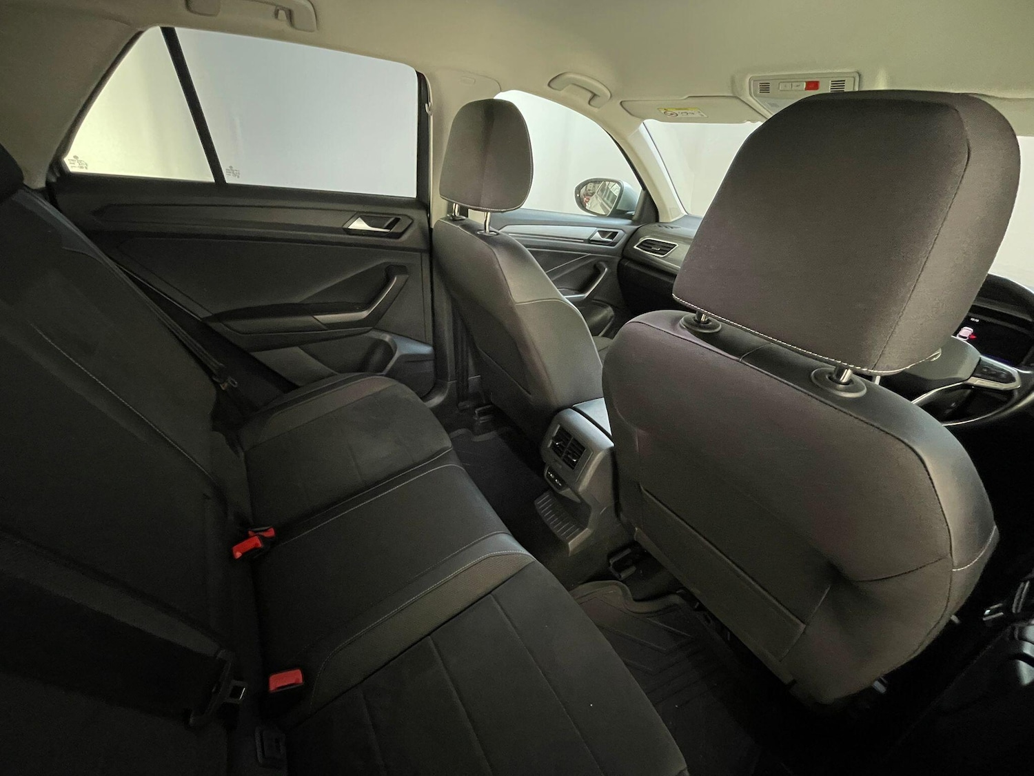 Used Volkswagen T-Roc 2022 for sale - 76085230: Photo 19