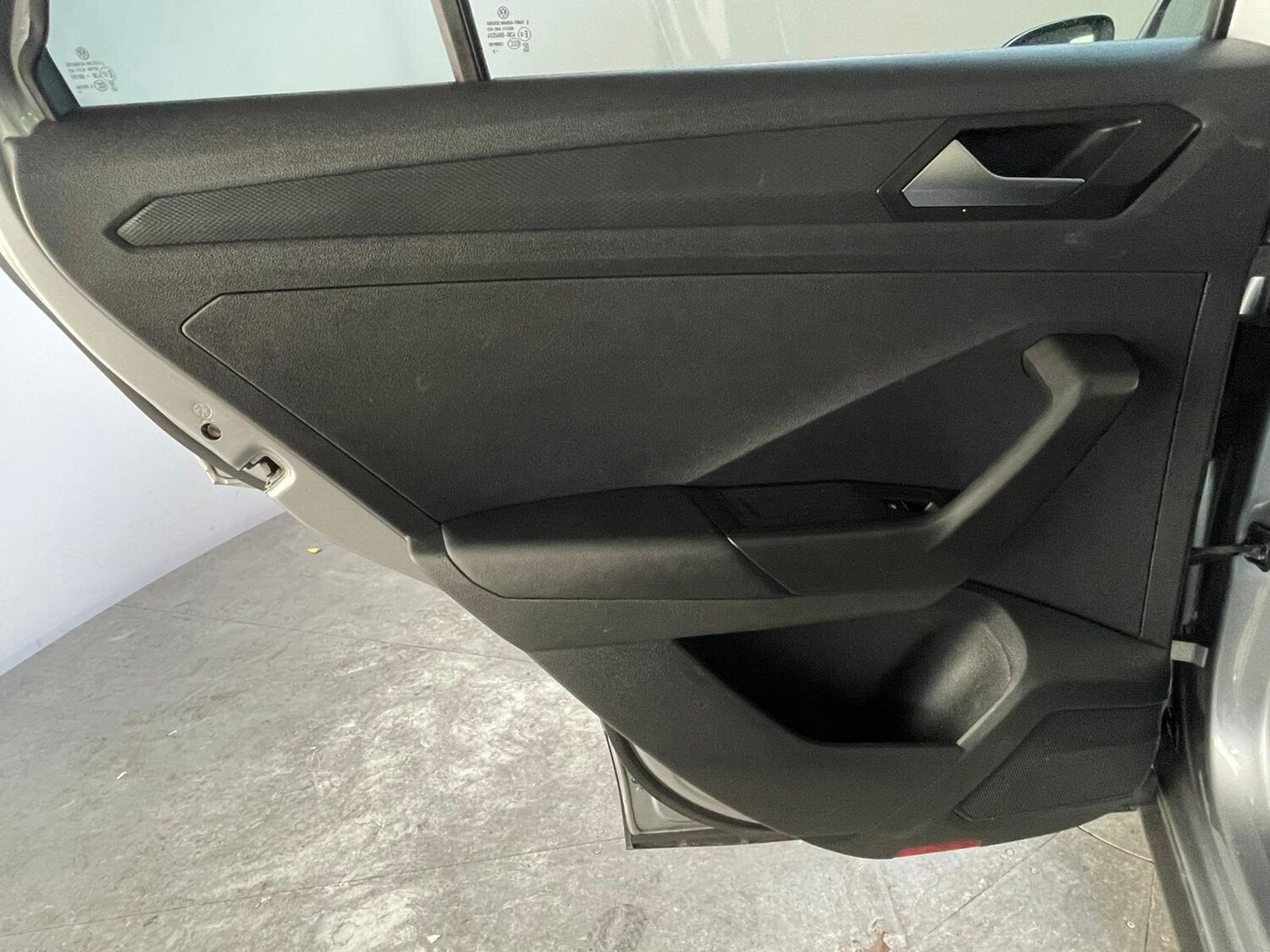 Used Volkswagen T-Roc 2022 for sale - 76085230: Photo 34