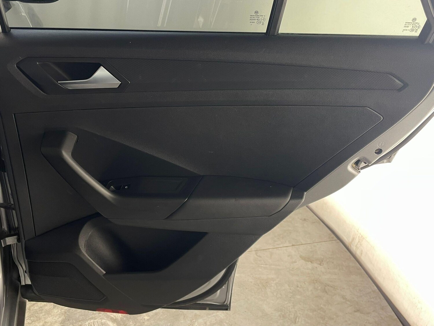 Used Volkswagen T-Roc 2022 for sale - 76085230: Photo 35