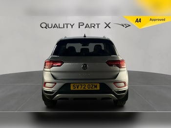 Used Volkswagen T-Roc 2022 for sale - 76085230: Photo 4