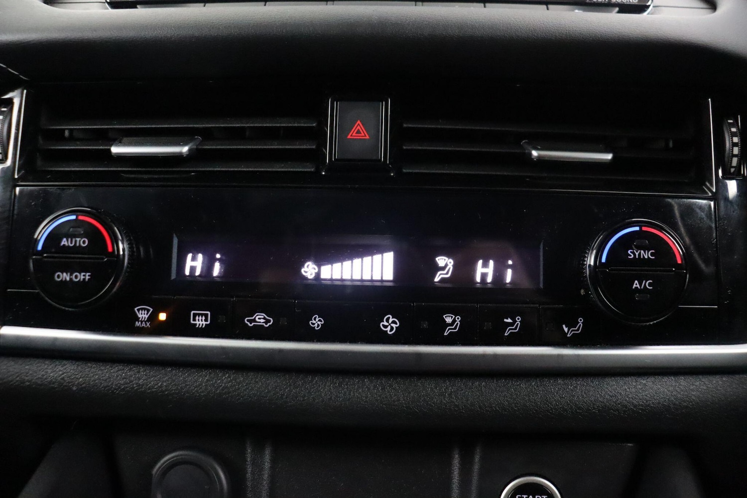 Used Nissan Qashqai for sale - 77175728: Photo 24