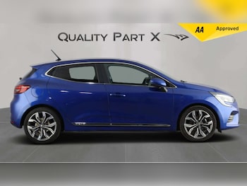 Used Renault Clio 2021 for sale - 79407405: Photo