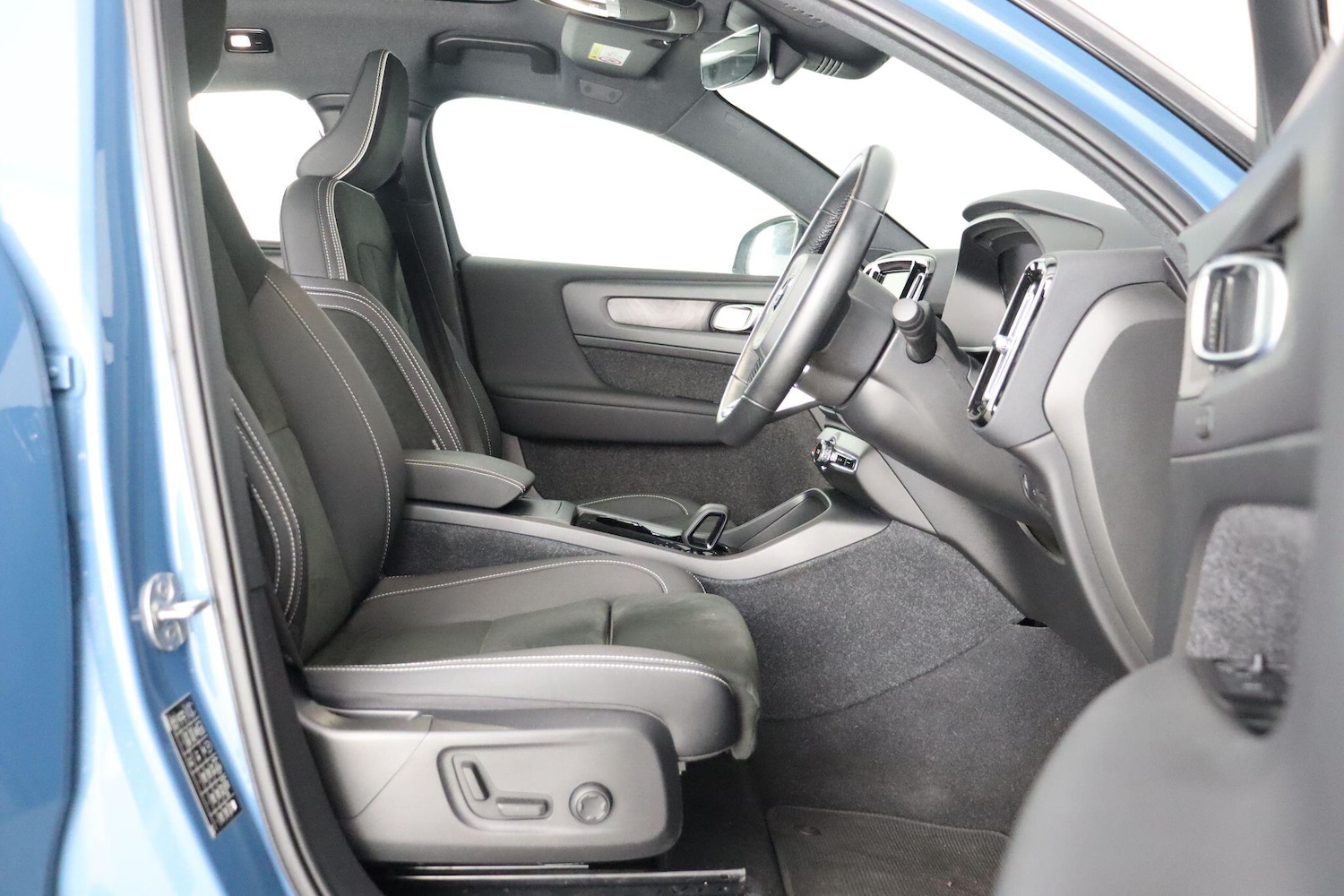 Used Volvo C40 2022 for sale - 76824395: Photo 12