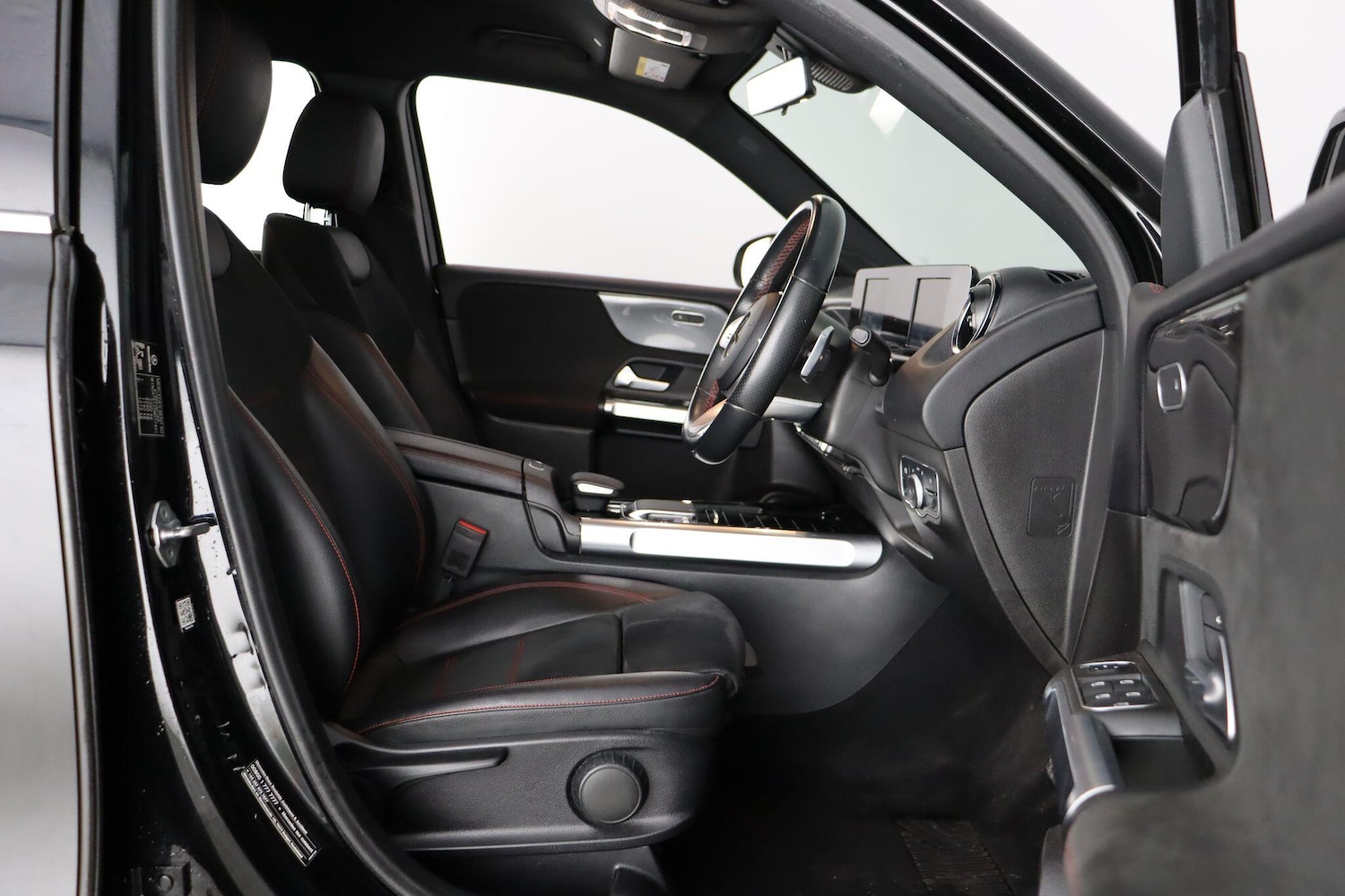 Used Mercedes-Benz GLB 2020 for sale - 77029980: Photo 13