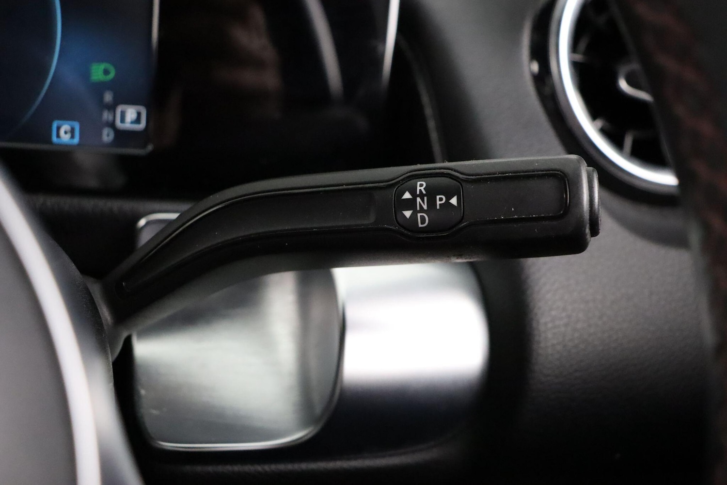 Used Mercedes-Benz GLB 2020 for sale - 77029980: Photo 16