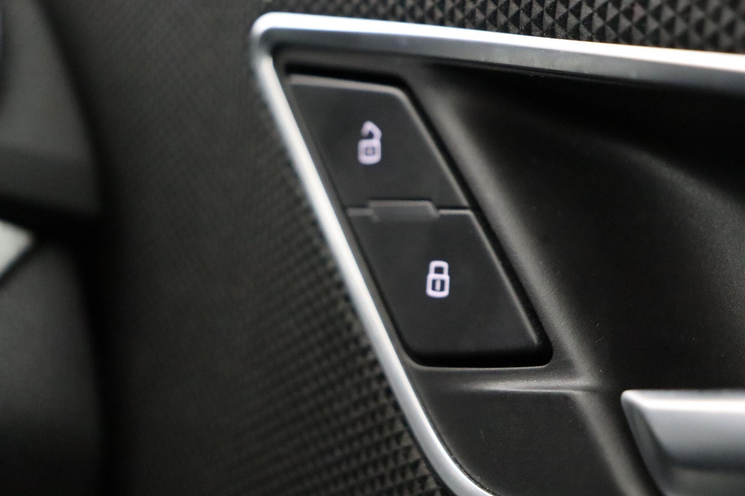 Used Audi Q2 for sale - 77484619: Photo 17