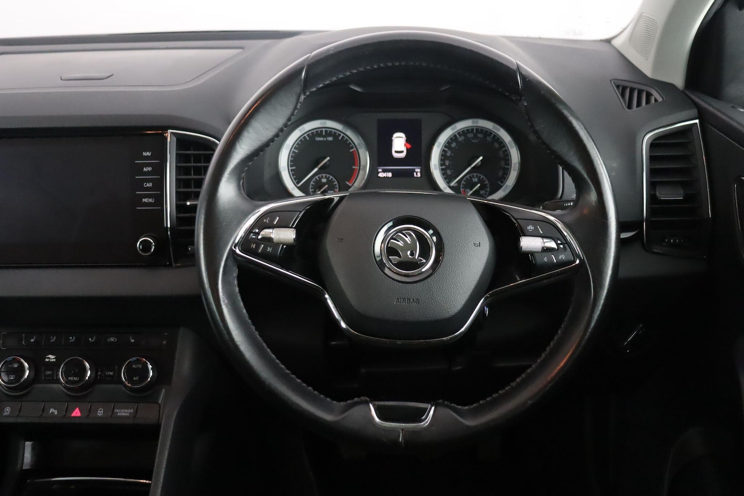 Used Skoda Karoq 2020 for sale - 76584699: Photo 9