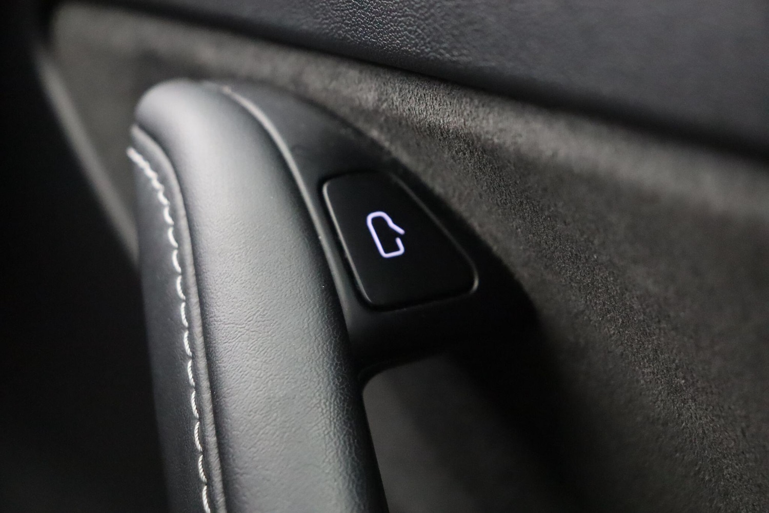 Used Tesla Model 3 2022 for sale - 77103633: Photo 18