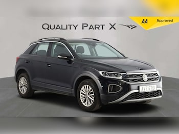 Used Volkswagen T-Roc 2023 for sale - 79007382: Photo