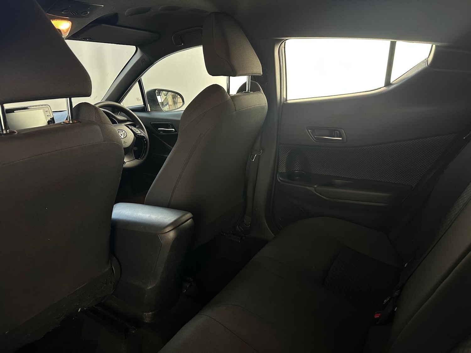 Used Toyota C-HR 2023 for sale - 76108787: Photo 12