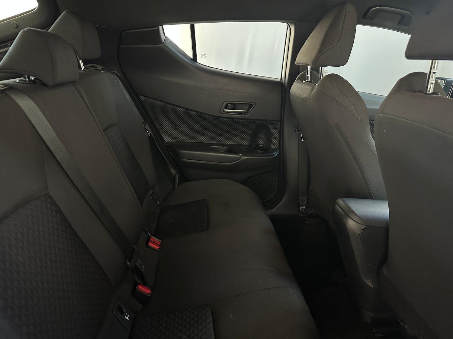 Used Toyota C-HR 2023 for sale - 76108787: Photo 14