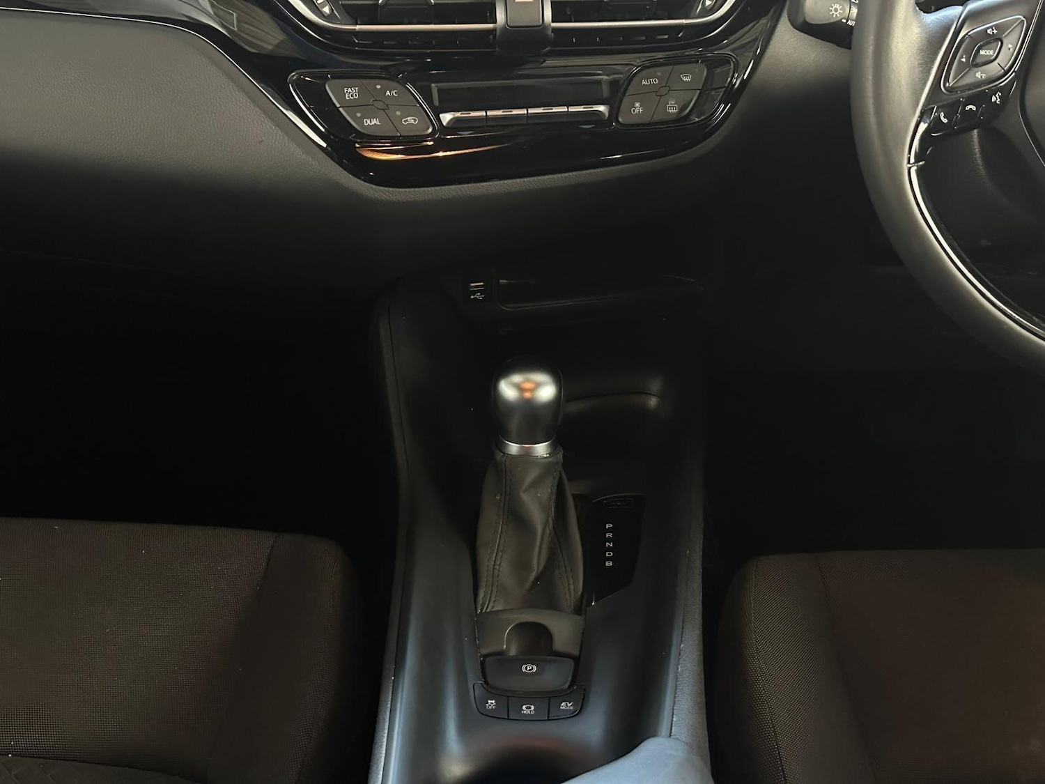 Used Toyota C-HR 2023 for sale - 76108787: Photo 17