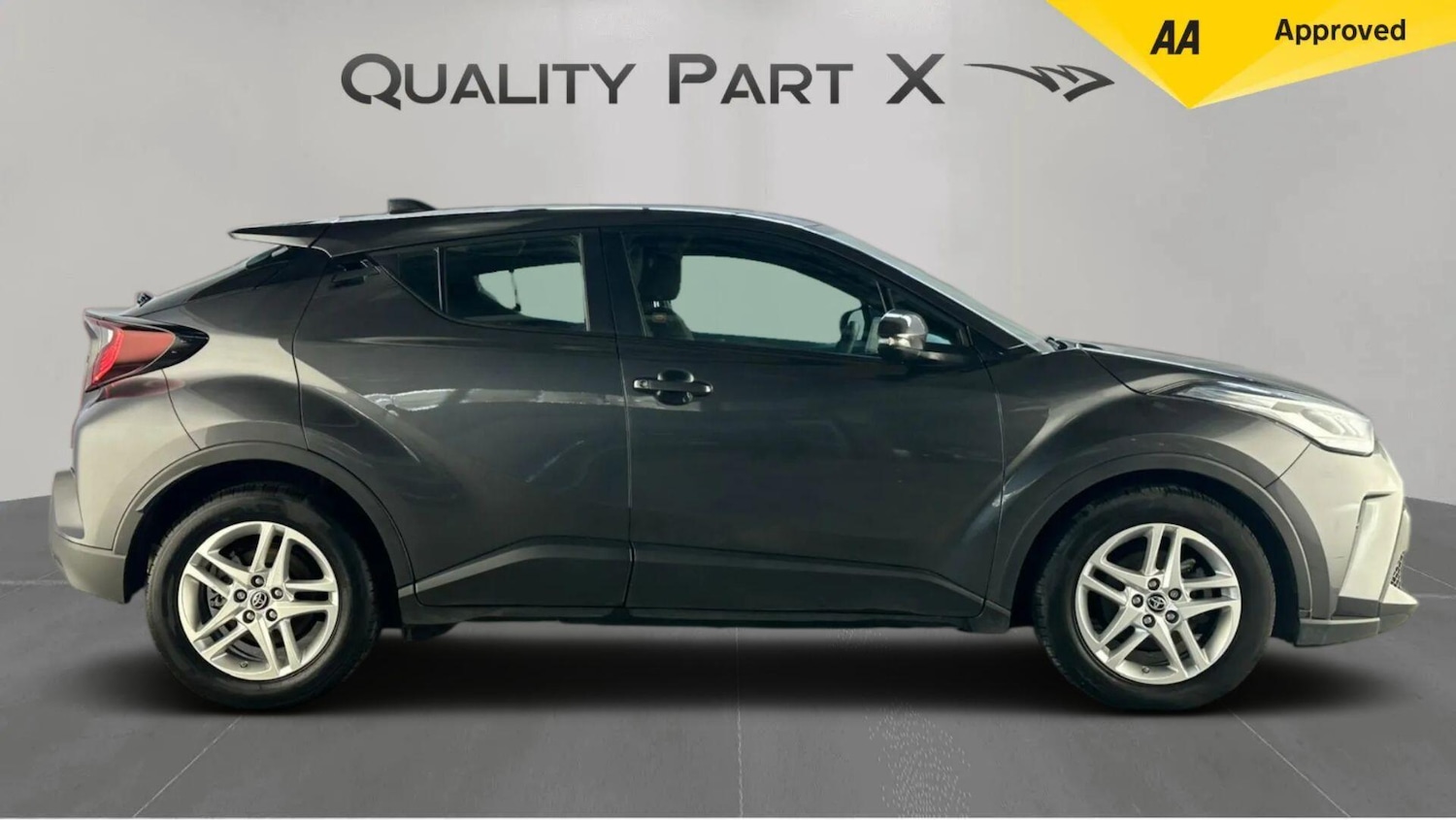 Used Toyota C-HR 2023 for sale - 76108787: Photo 3