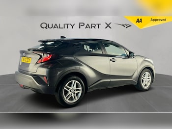 Used Toyota C-HR 2023 for sale - 76108787: Photo 4