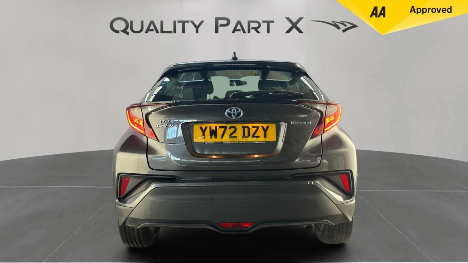 Used Toyota C-HR 2023 for sale - 76108787: Photo 5