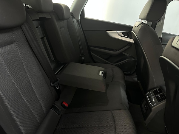 Used Audi A4 Avant 2022 for sale - 75646351: Photo 16