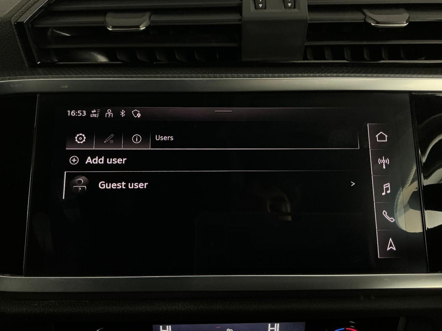 Used Audi Q3 2021 for sale - 76715142: Photo 65