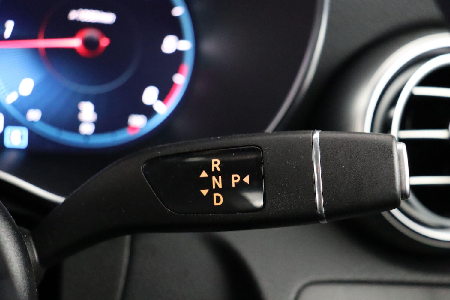 Used Mercedes-Benz GLC 2021 for sale - 77082034: Photo 16