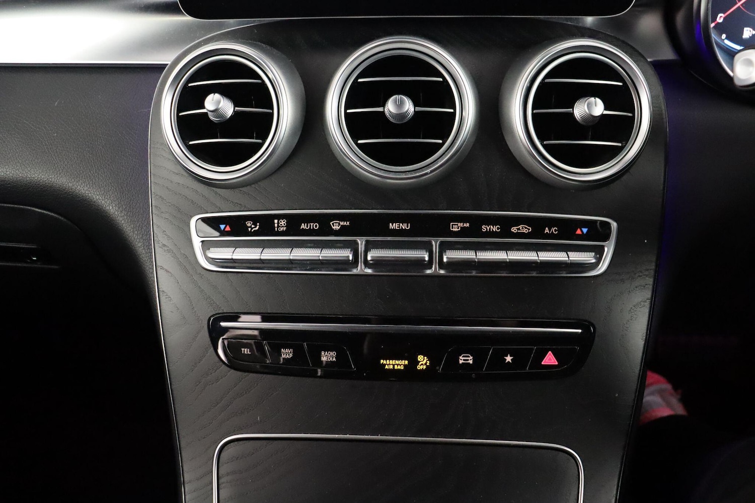 Used Mercedes-Benz GLC 2021 for sale - 77082034: Photo 22