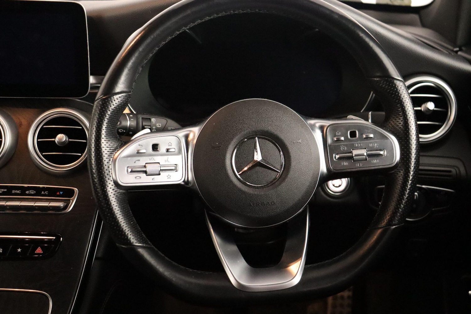 Used Mercedes-Benz GLC 2021 for sale - 77082034: Photo 9