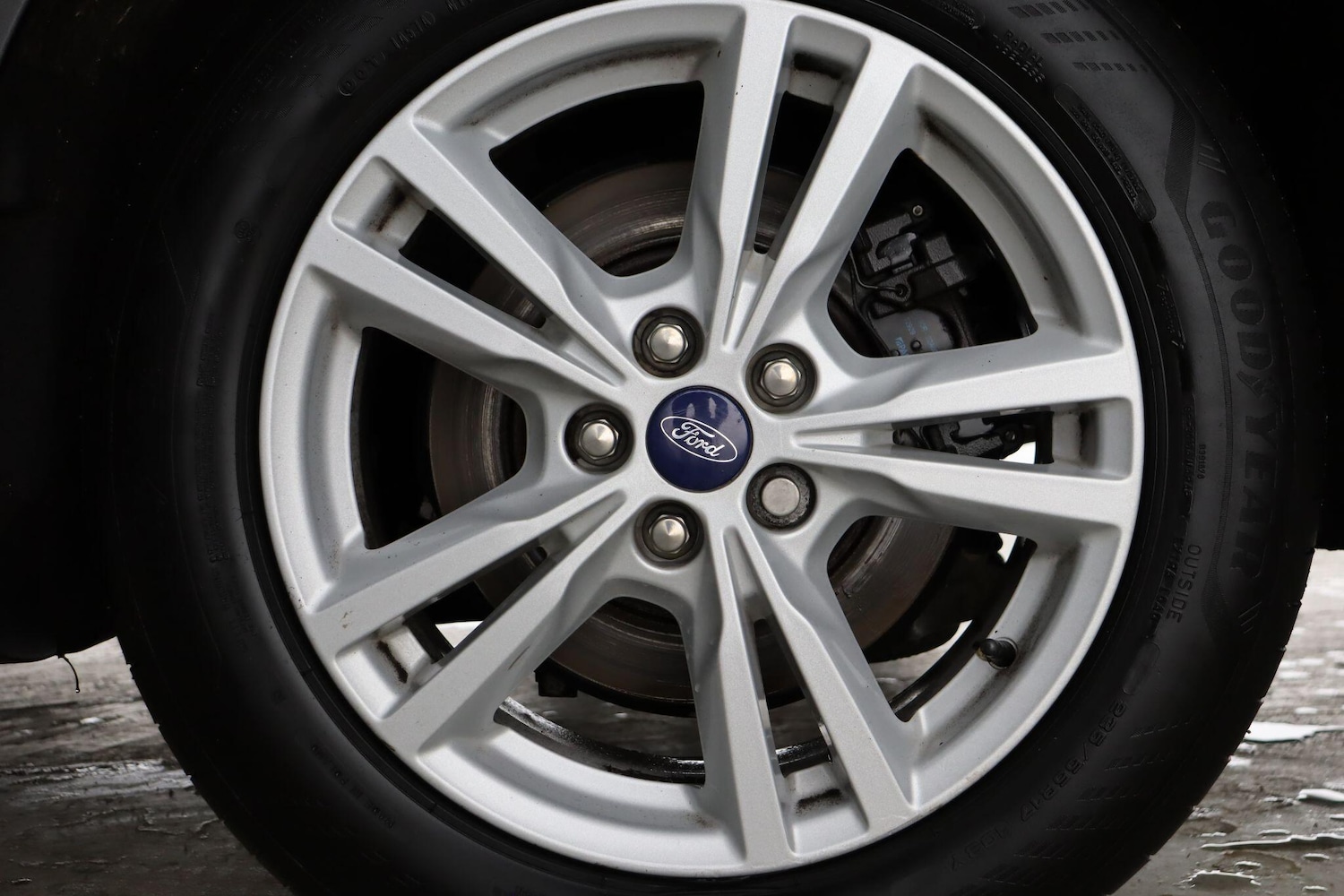 Used Ford Galaxy for sale - 77330550: Photo 32