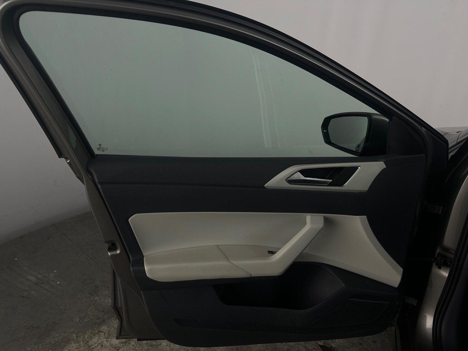 Used Volkswagen Polo 2021 for sale - 76388112: Photo 25