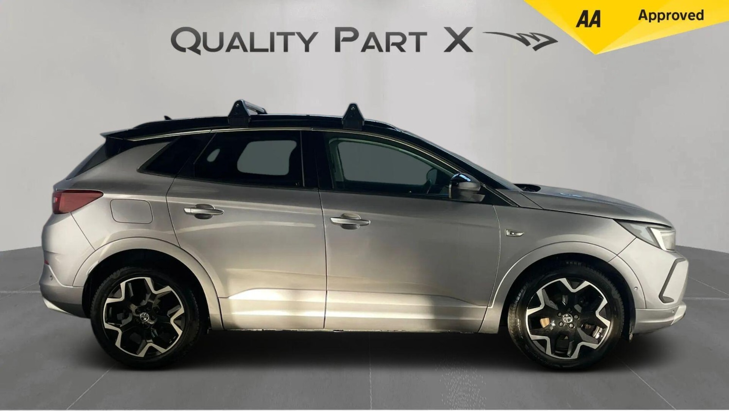 Used Vauxhall Grandland 2022 for sale - 75708417: Photo 2