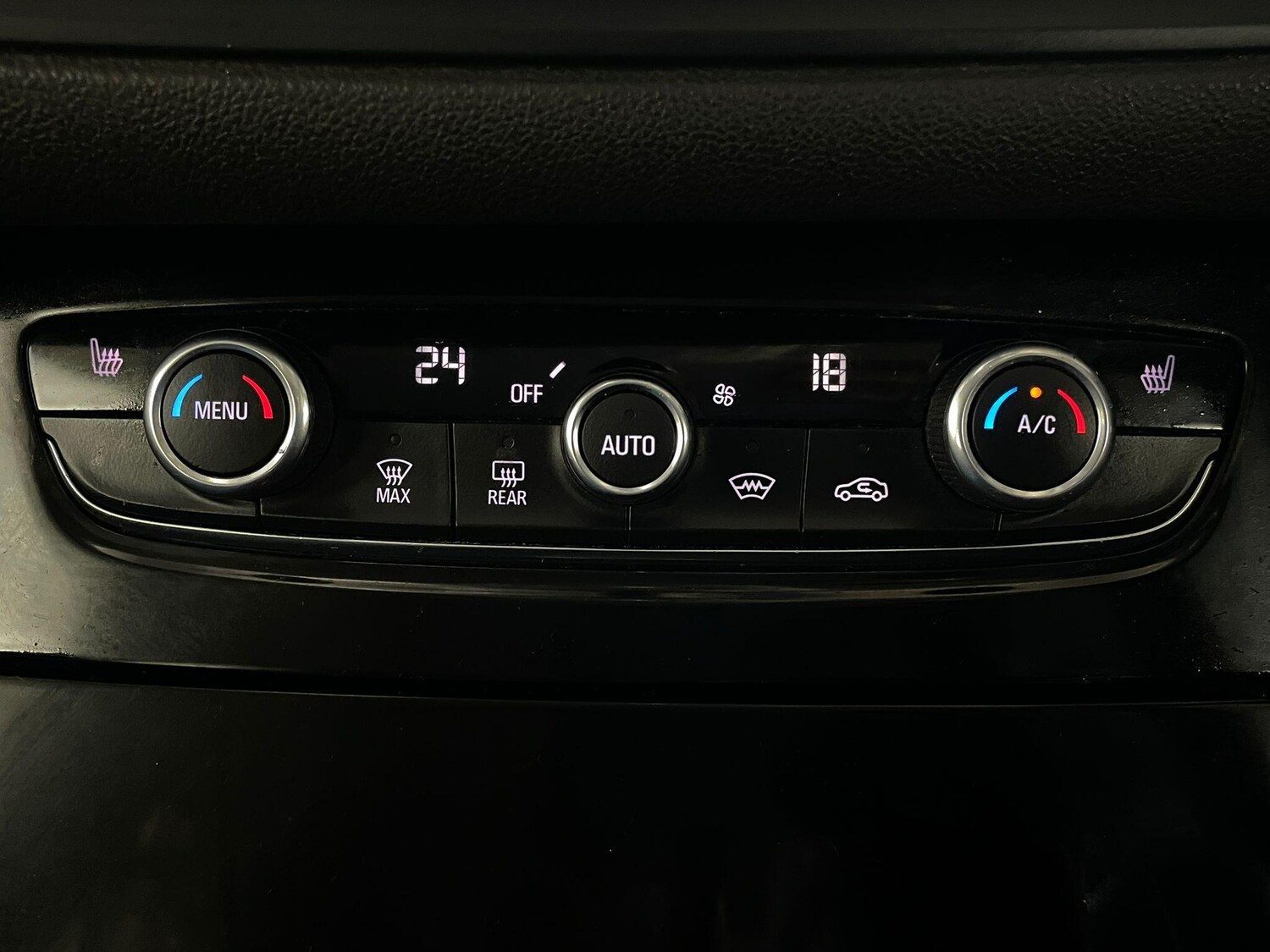 Used Vauxhall Grandland 2022 for sale - 75708417: Photo 30