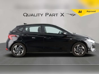 Used Hyundai i20 2023 for sale - 79469321: Photo