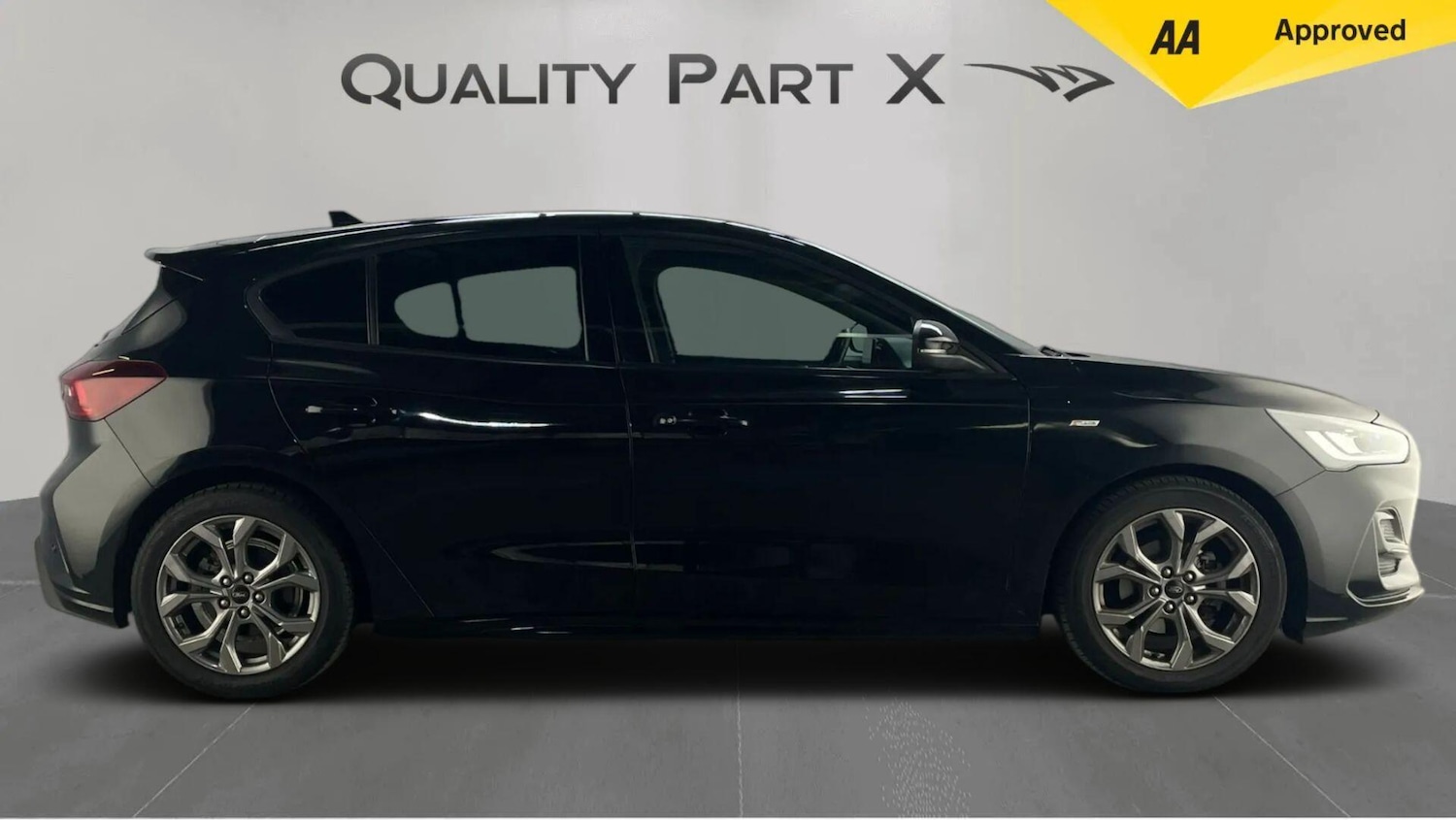 Used Ford Focus 2022 for sale - 76247839: Photo 2