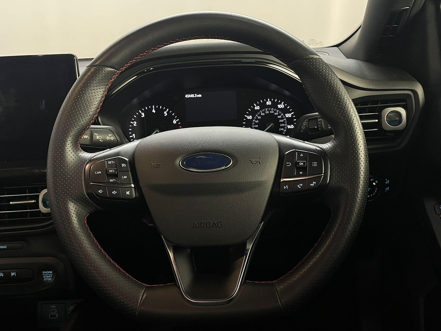 Used Ford Focus 2022 for sale - 76247839: Photo 9