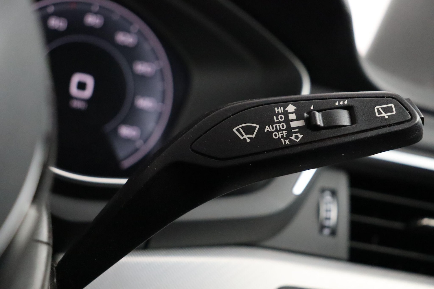 Used Audi A4 Avant for sale - 77484486: Photo 17