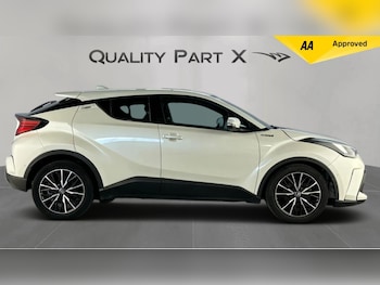 Used Toyota C-HR 2020 for sale - 75708526: Photo